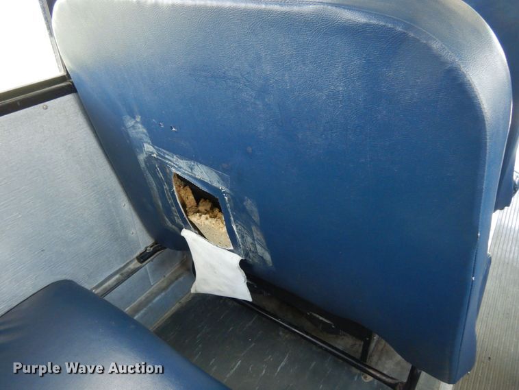 image for item DS1347 2010 Freightliner B2  school bus