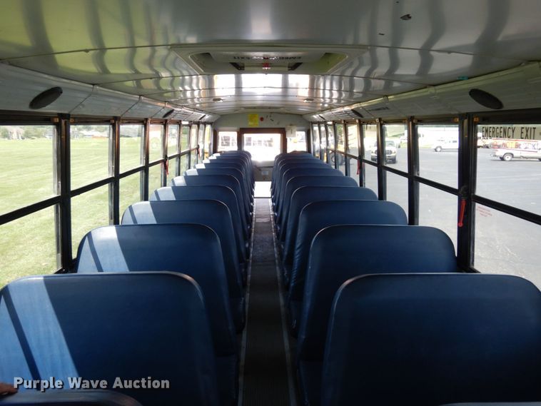 image for item DS1347 2010 Freightliner B2  school bus