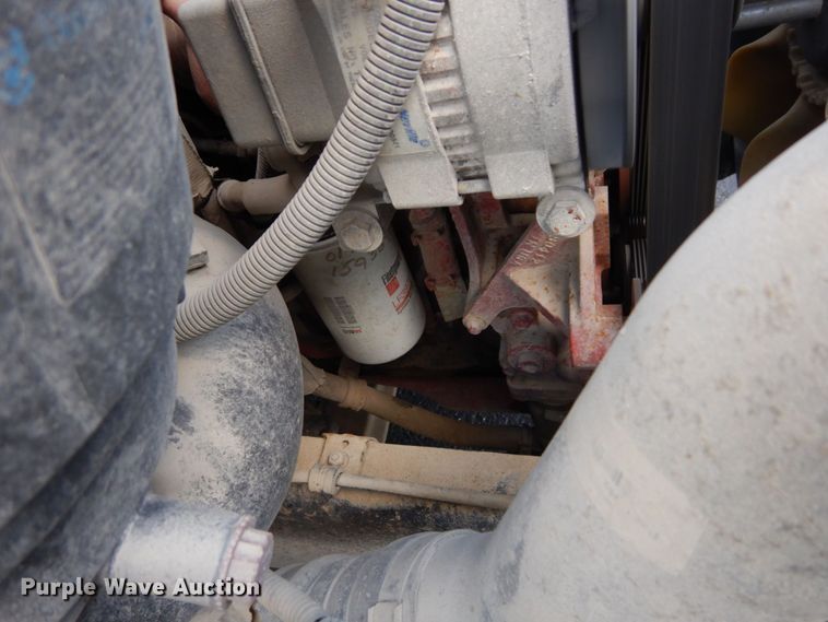 image for item DS1347 2010 Freightliner B2  school bus