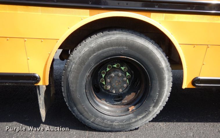 image for item DS1347 2010 Freightliner B2  school bus