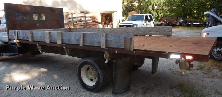 image for item DS1371 1992 GMC Top Kick C5500  dump flatbed truck