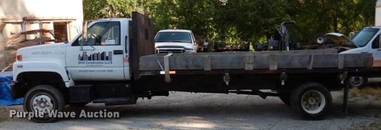 image for item DS1371 1992 GMC Top Kick C5500  dump flatbed truck