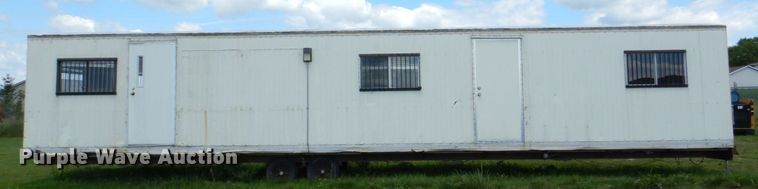 image for item DS8197 1989 Mark Line  office trailer