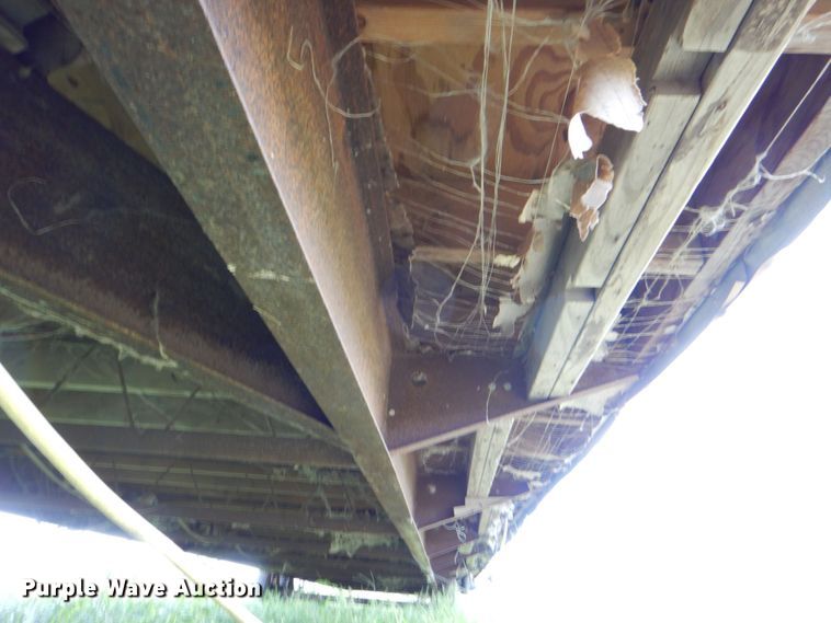 image for item DS8197 1989 Mark Line  office trailer