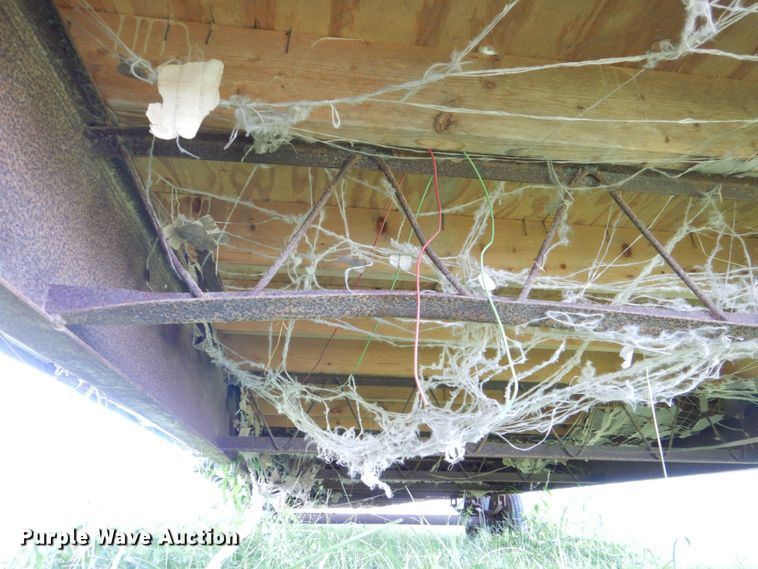 image for item DS8197 1989 Mark Line  office trailer