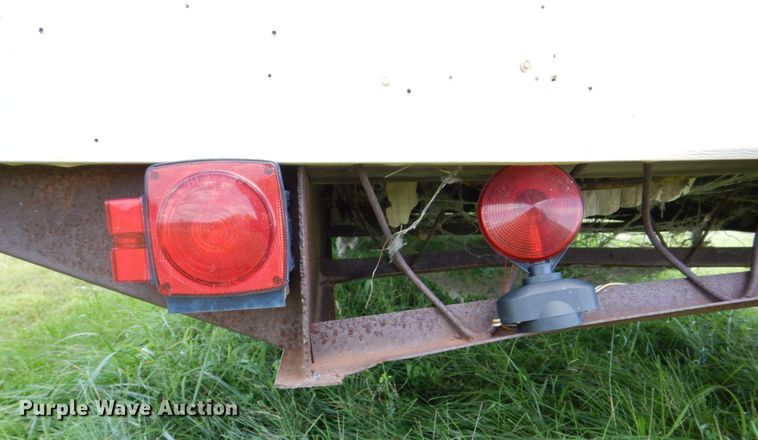 image for item DS8197 1989 Mark Line  office trailer