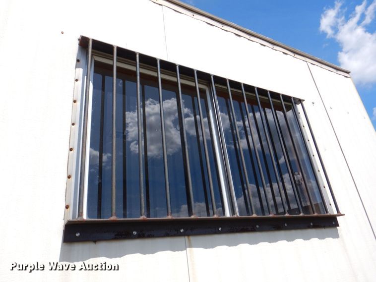 image for item DS8197 1989 Mark Line  office trailer