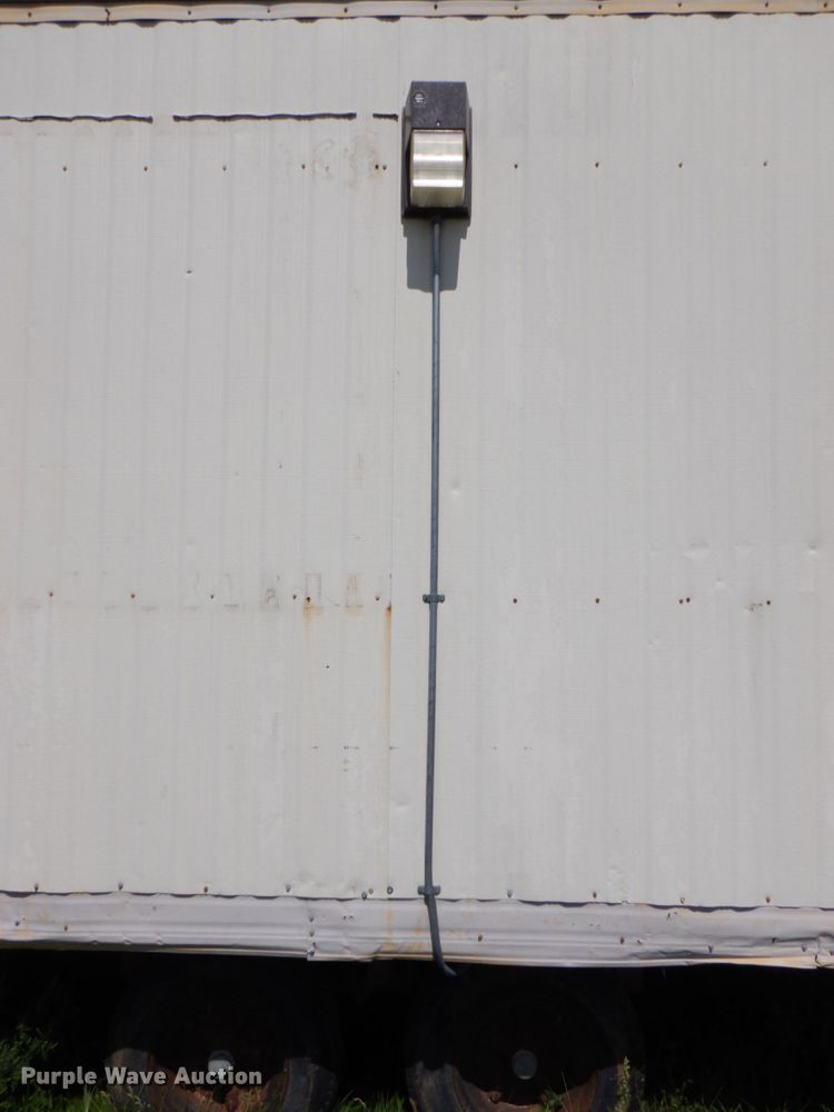 image for item DS8197 1989 Mark Line  office trailer