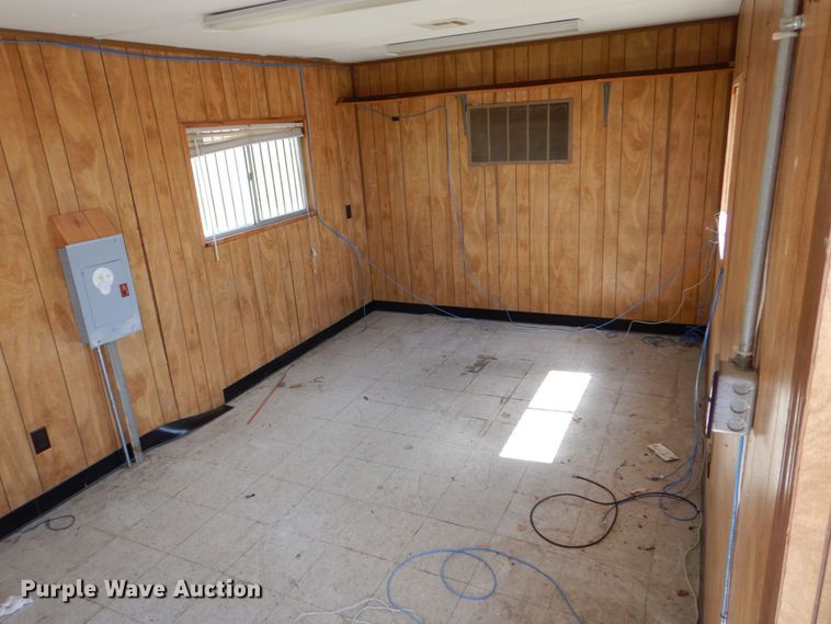 image for item DS8197 1989 Mark Line  office trailer