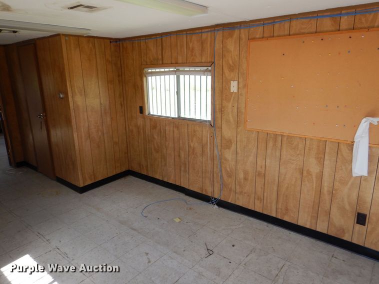 image for item DS8197 1989 Mark Line  office trailer