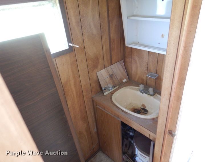 image for item DS8197 1989 Mark Line  office trailer