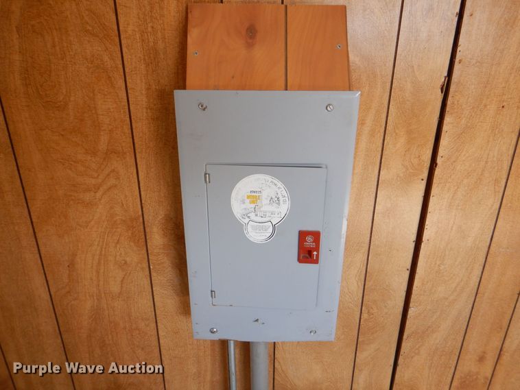 image for item DS8197 1989 Mark Line  office trailer