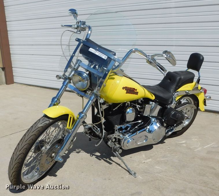 image for item GP9587 1991 Harley Davidson FXSTC  motorcycle