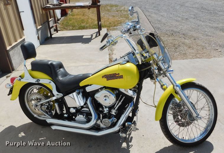 image for item GP9587 1991 Harley Davidson FXSTC  motorcycle