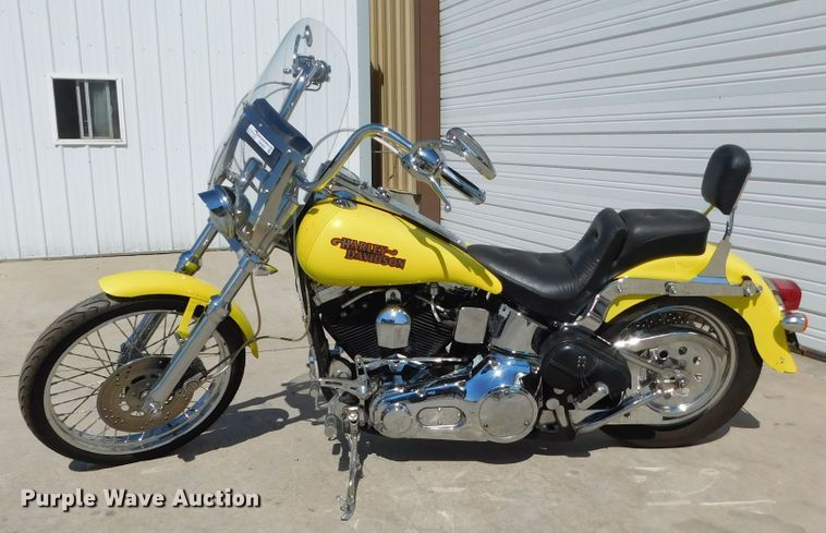 image for item GP9587 1991 Harley Davidson FXSTC  motorcycle