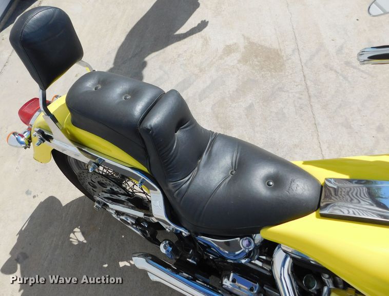 image for item GP9587 1991 Harley Davidson FXSTC  motorcycle