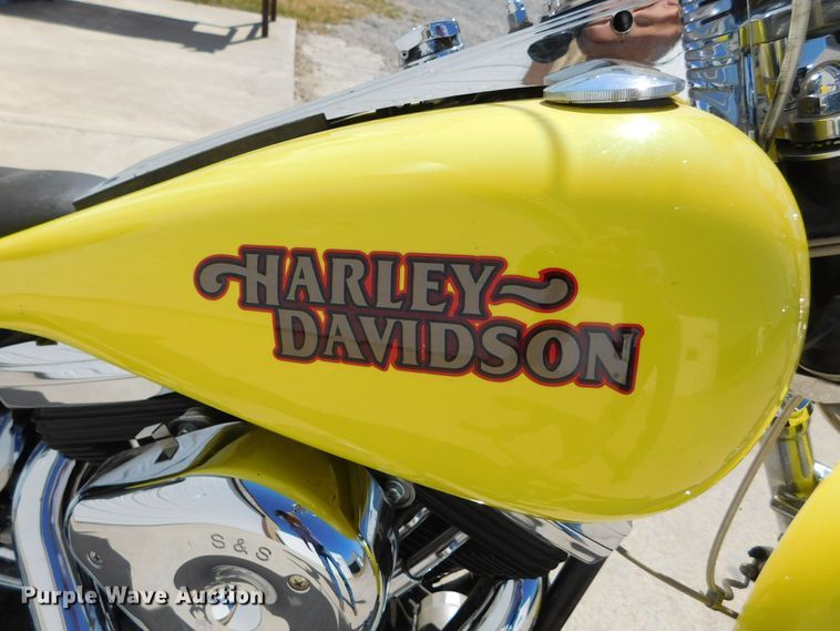 image for item GP9587 1991 Harley Davidson FXSTC  motorcycle