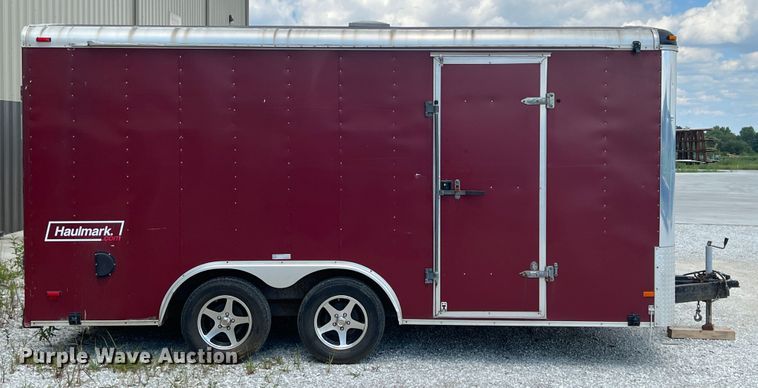 image for item IA9026 2009 Haulmark  enclosed cargo trailer