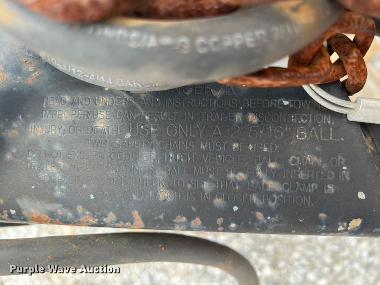 image for item IA9026 2009 Haulmark  enclosed cargo trailer