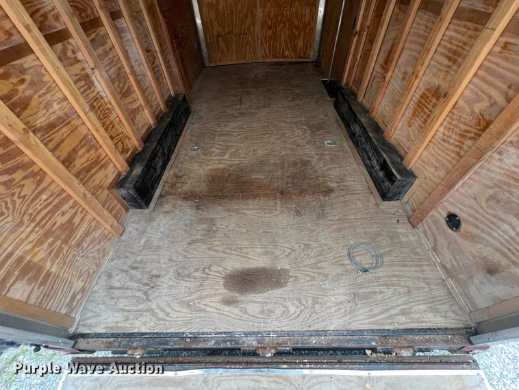 image for item IA9026 2009 Haulmark  enclosed cargo trailer