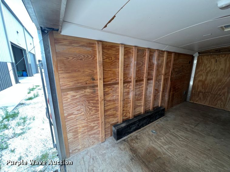 image for item IA9026 2009 Haulmark  enclosed cargo trailer