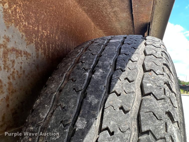 image for item IA9026 2009 Haulmark  enclosed cargo trailer