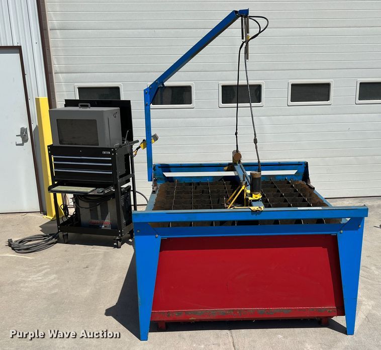 image for item IA9055 Plasma Cam DHC  plasma cutting table