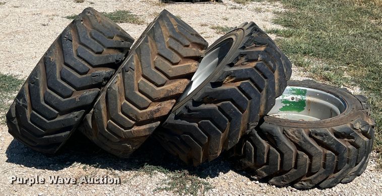 image for item IA9059 Outrigger  tires and wheels