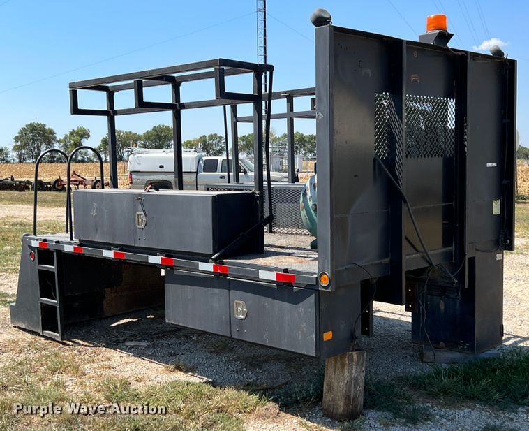 image for item IA9060 Flatbed