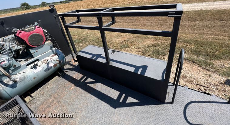 image for item IA9060 Flatbed