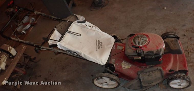 image for item IN9165 Lawn and garden equipment