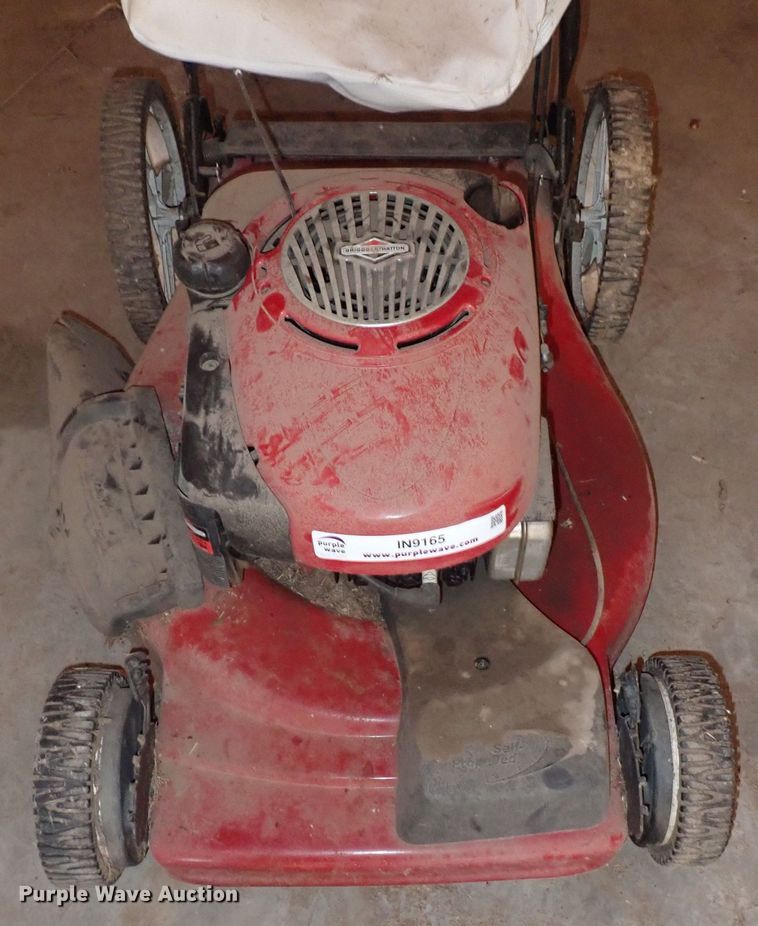 image for item IN9165 Lawn and garden equipment