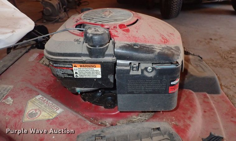 image for item IN9165 Lawn and garden equipment