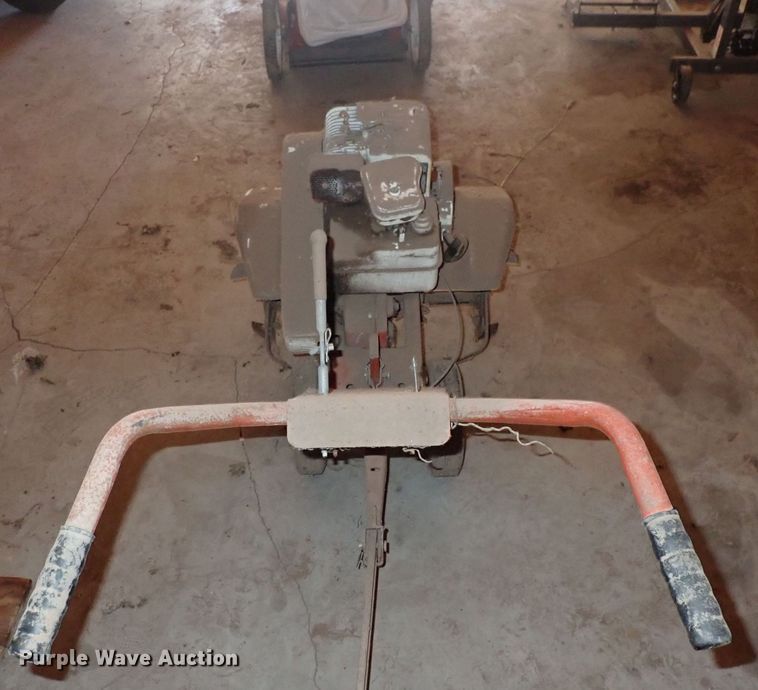 image for item IN9165 Lawn and garden equipment