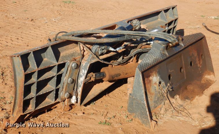 image for item JA9779 Bobcat  skid steer dozer blade