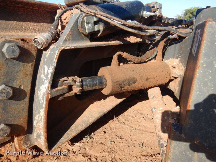 image for item JA9779 Bobcat  skid steer dozer blade