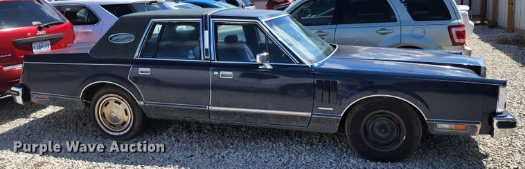 image for item JB9097 1981 Lincoln Mark VI