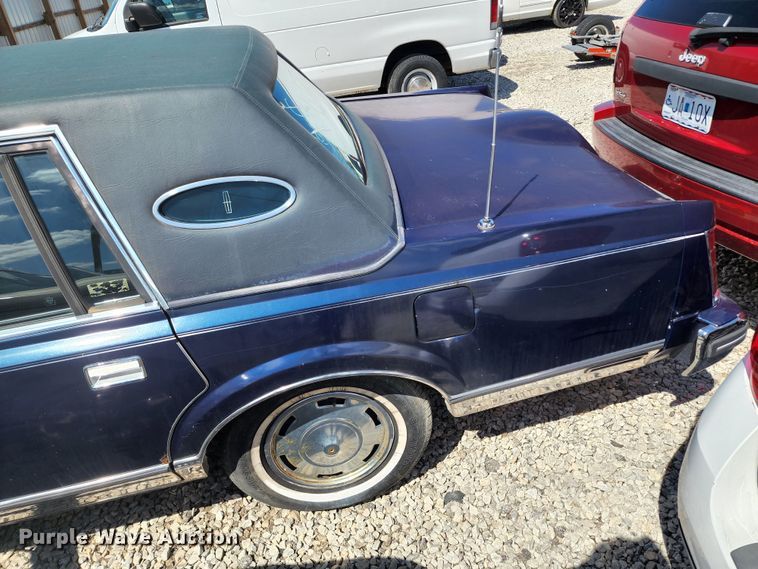 image for item JB9097 1981 Lincoln Mark VI