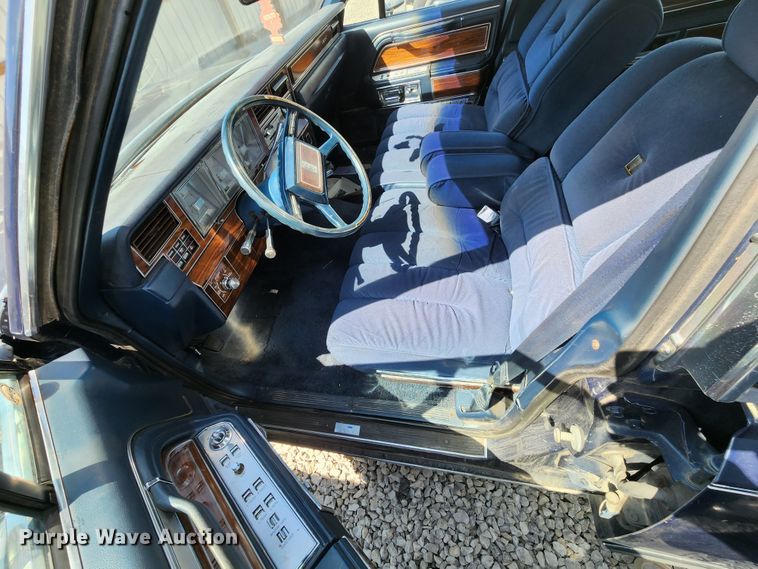 image for item JB9097 1981 Lincoln Mark VI