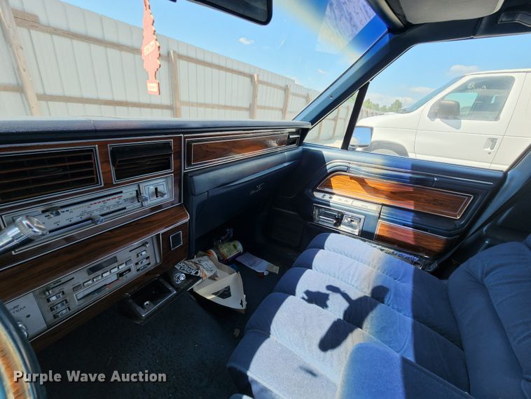 image for item JB9097 1981 Lincoln Mark VI