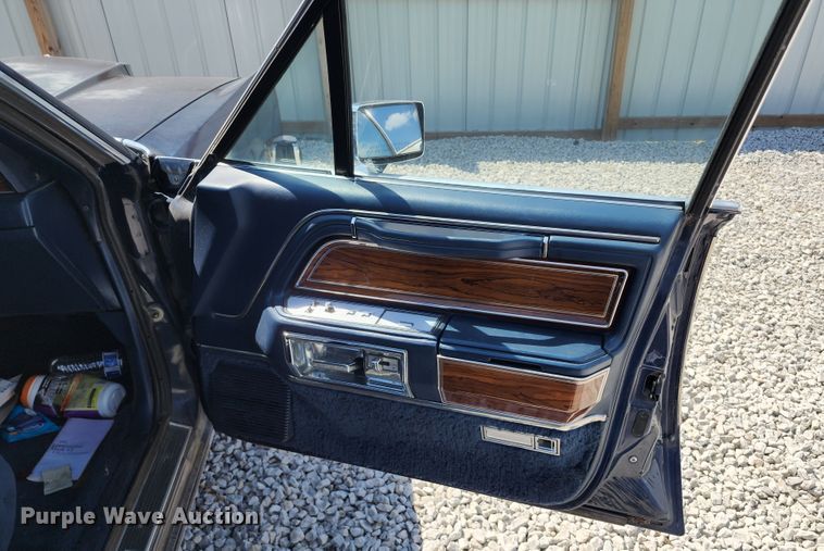 image for item JB9097 1981 Lincoln Mark VI