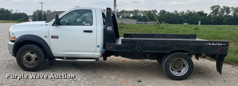 image for item JM9147 2011 Dodge Ram 4500  flatbed truck