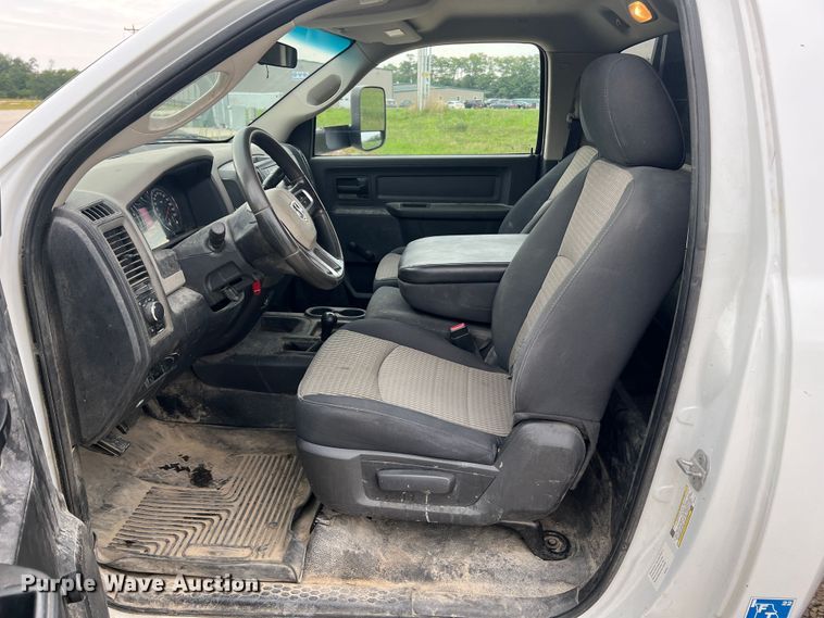 image for item JM9147 2011 Dodge Ram 4500  flatbed truck