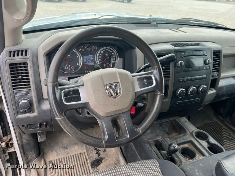 image for item JM9147 2011 Dodge Ram 4500  flatbed truck