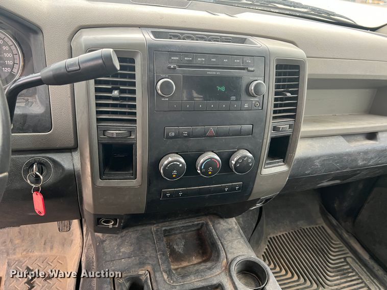 image for item JM9147 2011 Dodge Ram 4500  flatbed truck