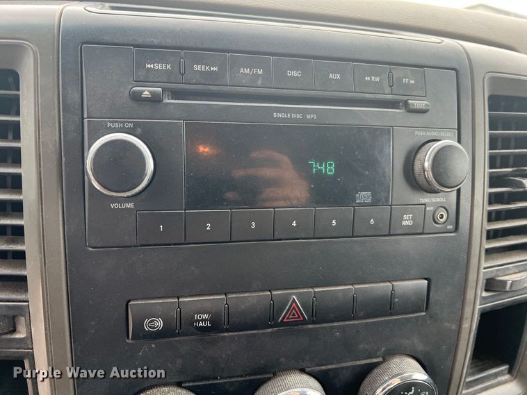 image for item JM9147 2011 Dodge Ram 4500  flatbed truck