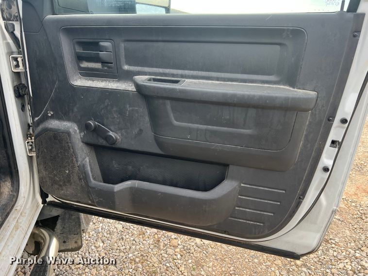 image for item JM9147 2011 Dodge Ram 4500  flatbed truck