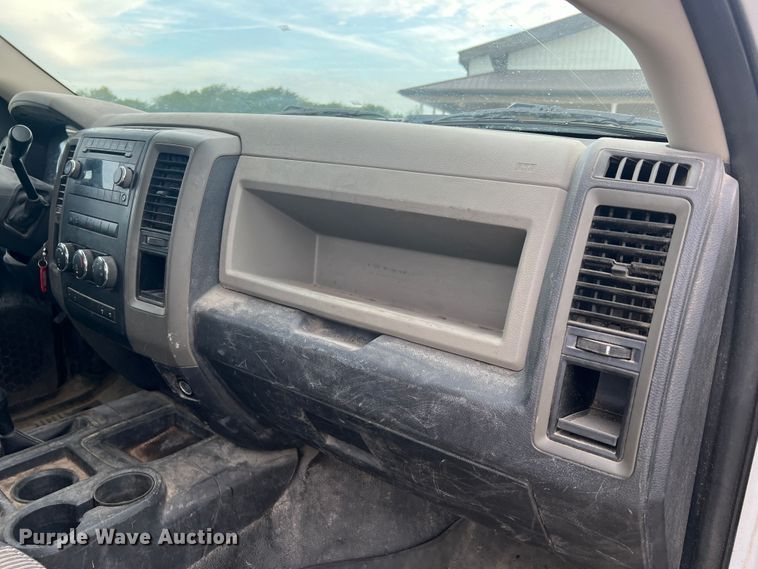 image for item JM9147 2011 Dodge Ram 4500  flatbed truck