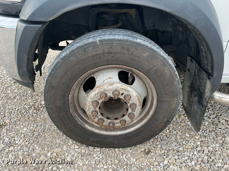 image for item JM9147 2011 Dodge Ram 4500  flatbed truck