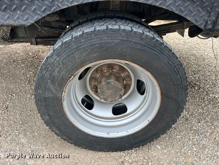 image for item JM9147 2011 Dodge Ram 4500  flatbed truck